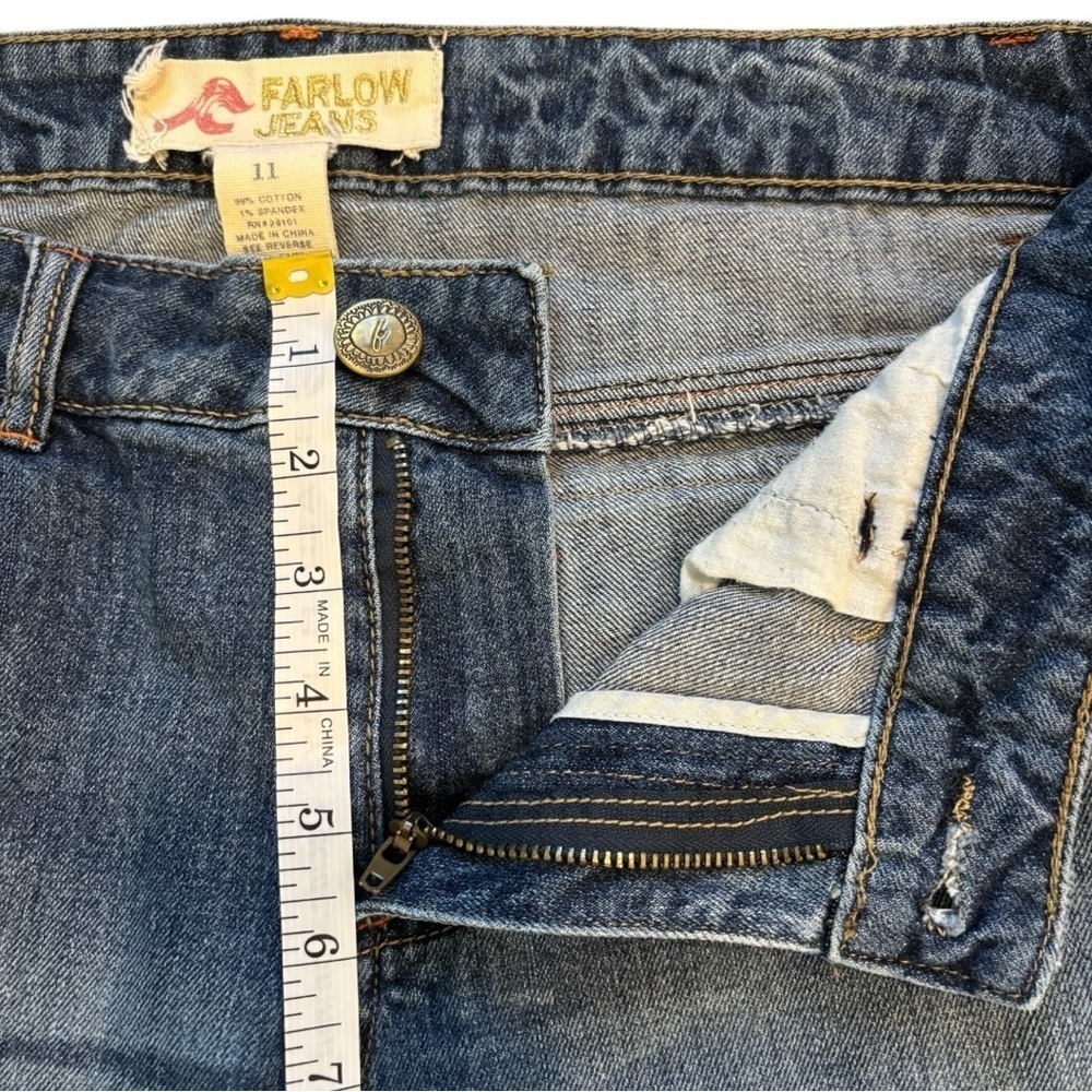 Vintage Farlow Jeans Low Rise Shorts Bermuda Style Embroidered Size 11 Juniors - Picture 7 of 12